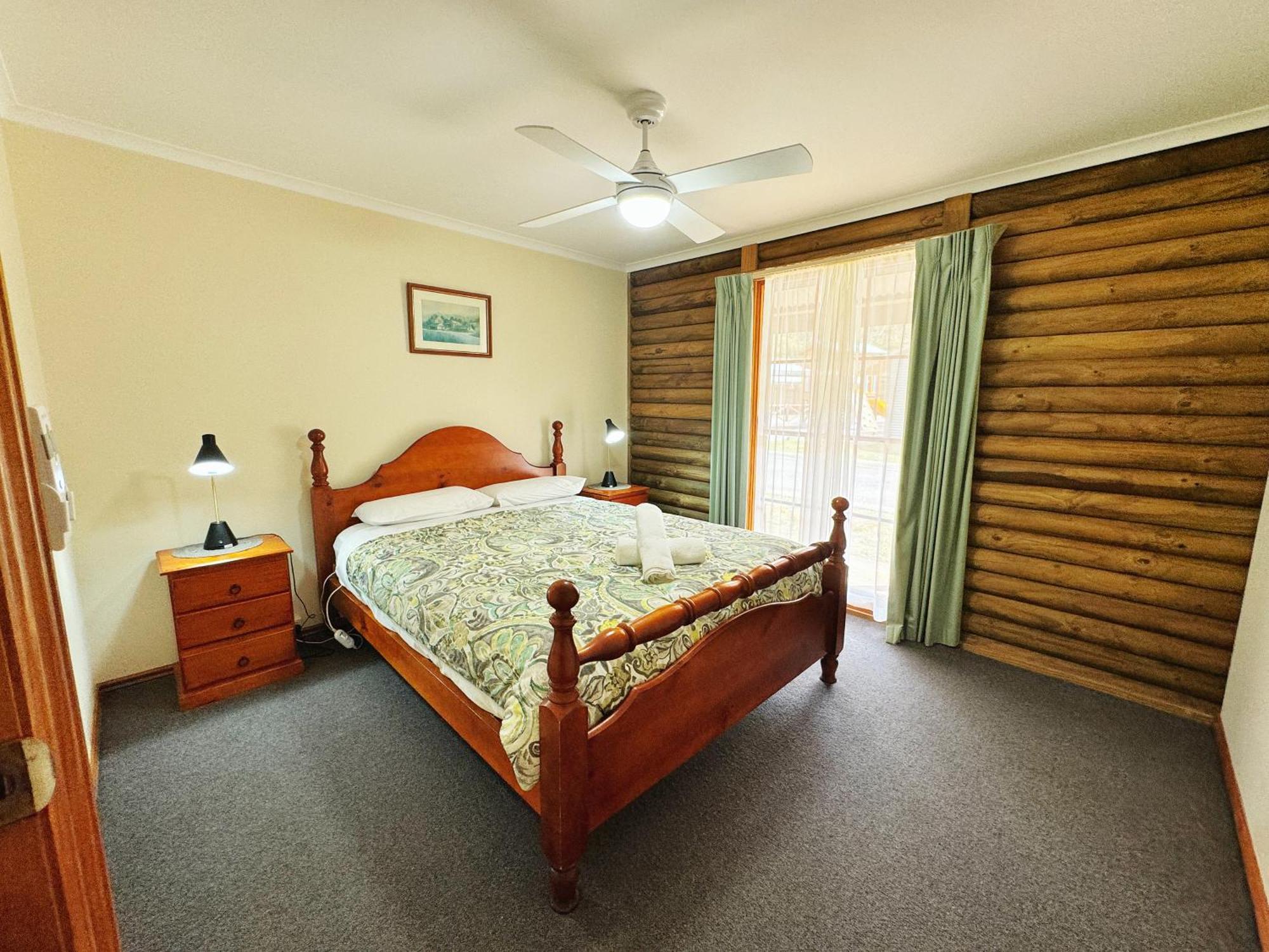 Halls Gap Log Cabins Ngoại thất bức ảnh
